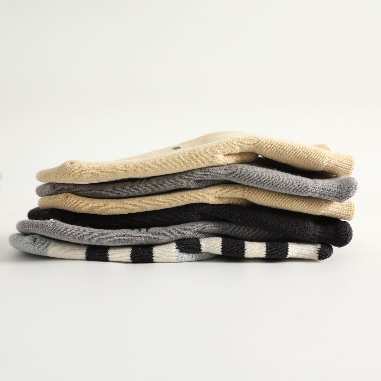 Neu - Into The Wild III - Extra warm - 4 Paar rutschfeste Socken für Babys und Kleinkinder