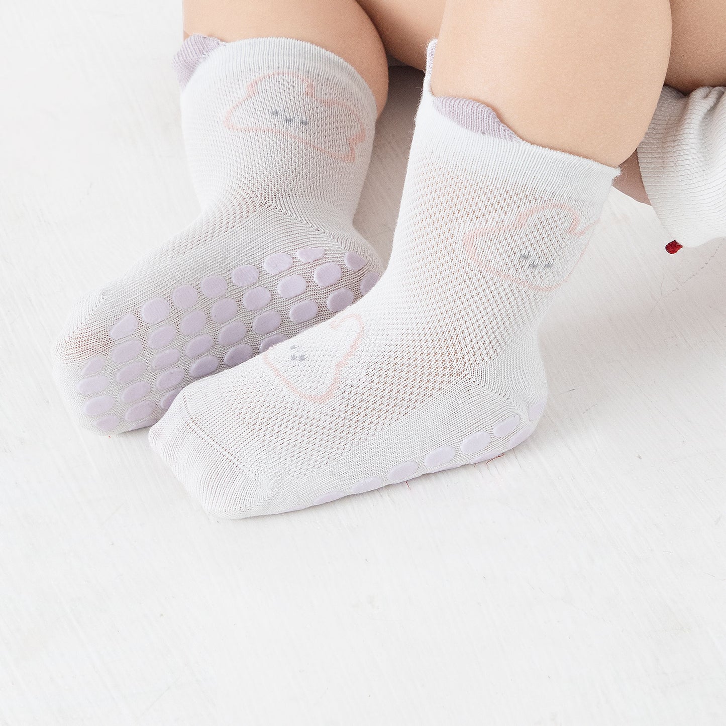 Into the Wild Short - 4 Paar rutschfeste Socken für Babys und Kleinkinder
