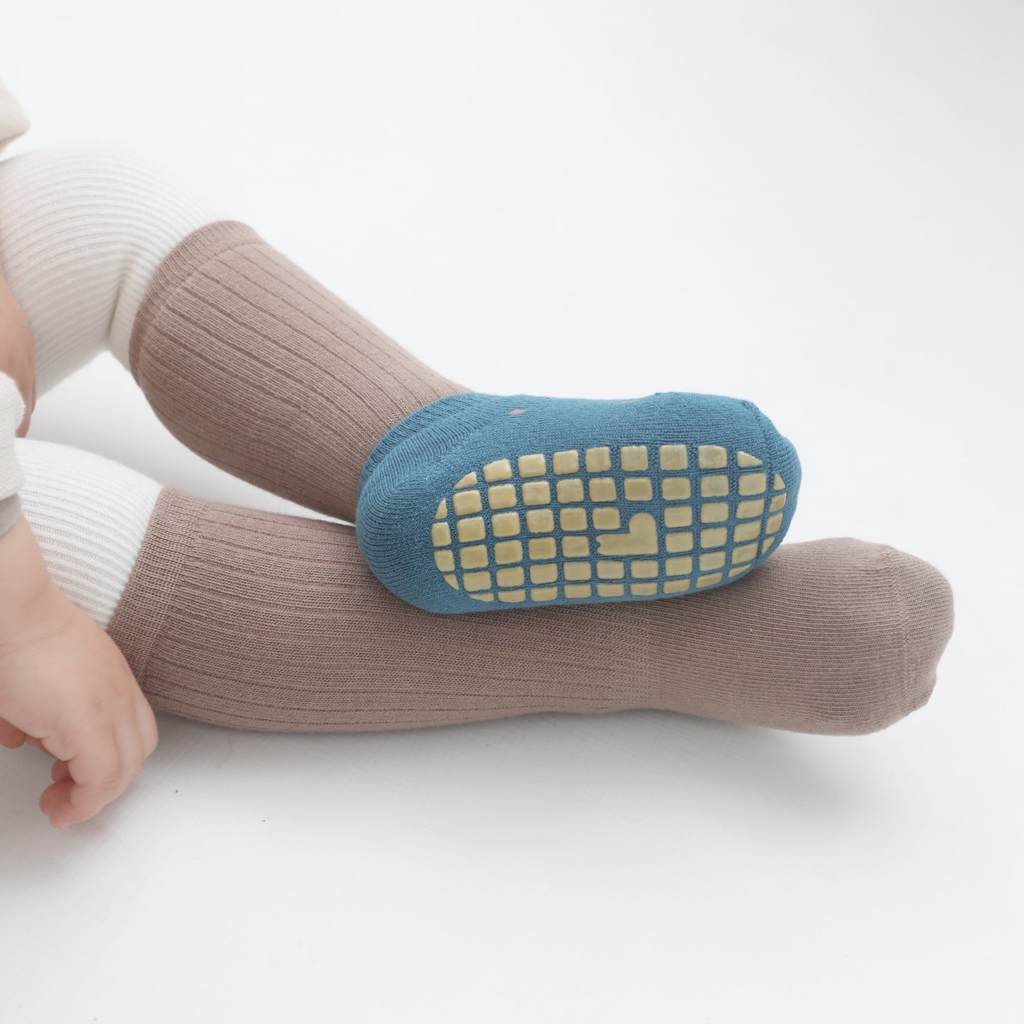 non-slip baby socks for everyday comfort and protection.