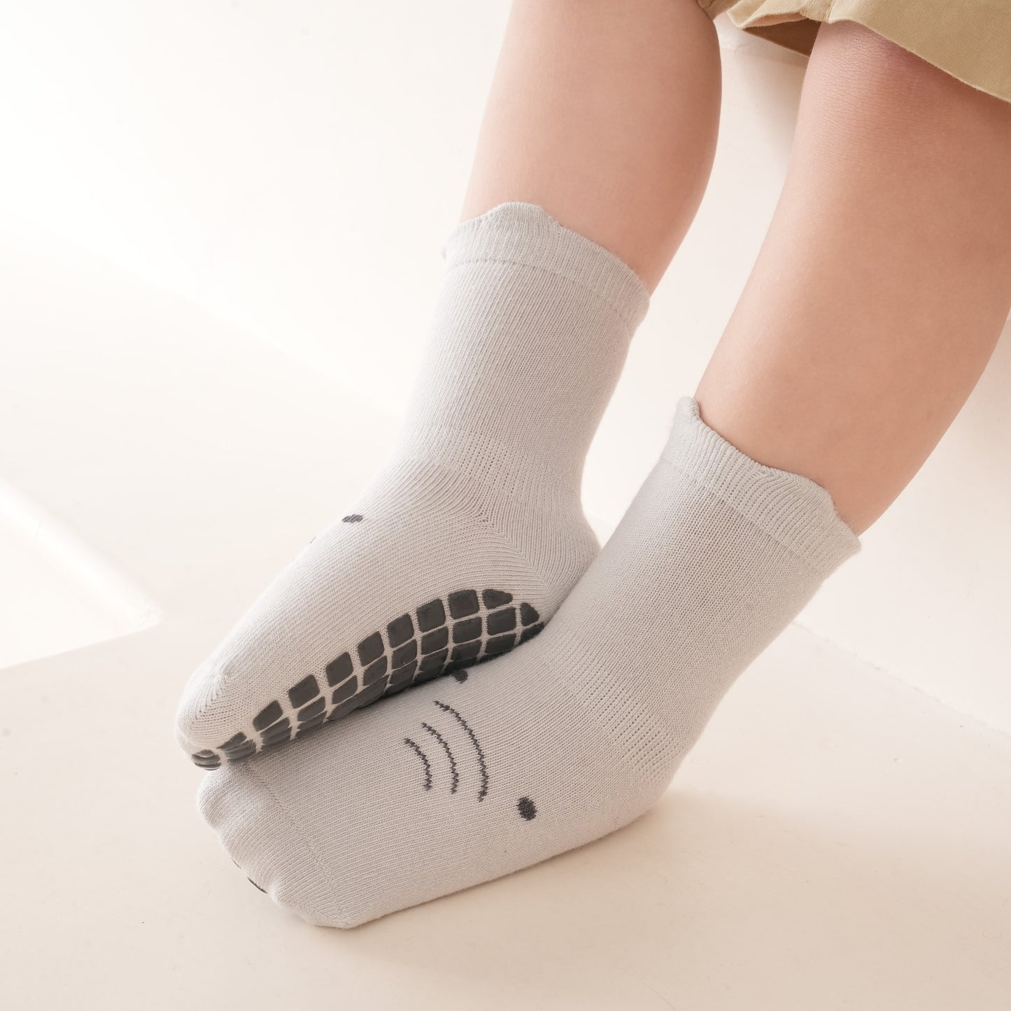 New- Into The Wild II - 4 Pairs of Stay-On Baby & Toddler Non-Slip Socks