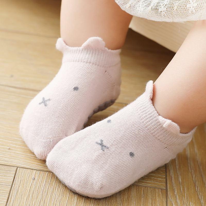 Into The Wild - Short - 4 Pairs of Stay-On Baby & Toddler Non-Slip Socks