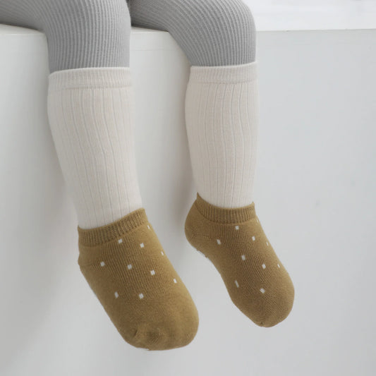 Toddler socks with grips Full Guide