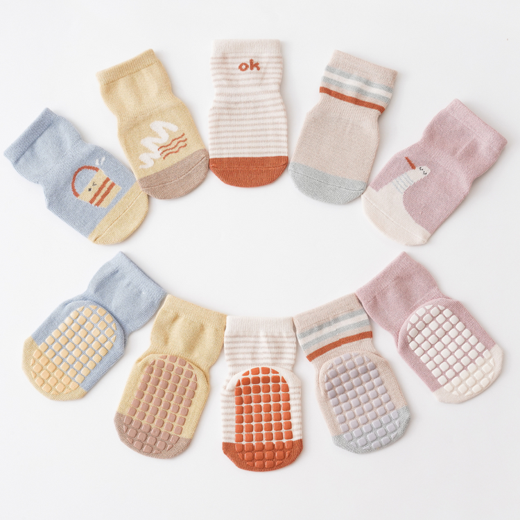 Chaussettes Antidérapantes Pour Bébés Et Enfants - CozyWay - Semelle Picots Ronds - Taille Cheville - Pack Multi-couleurs