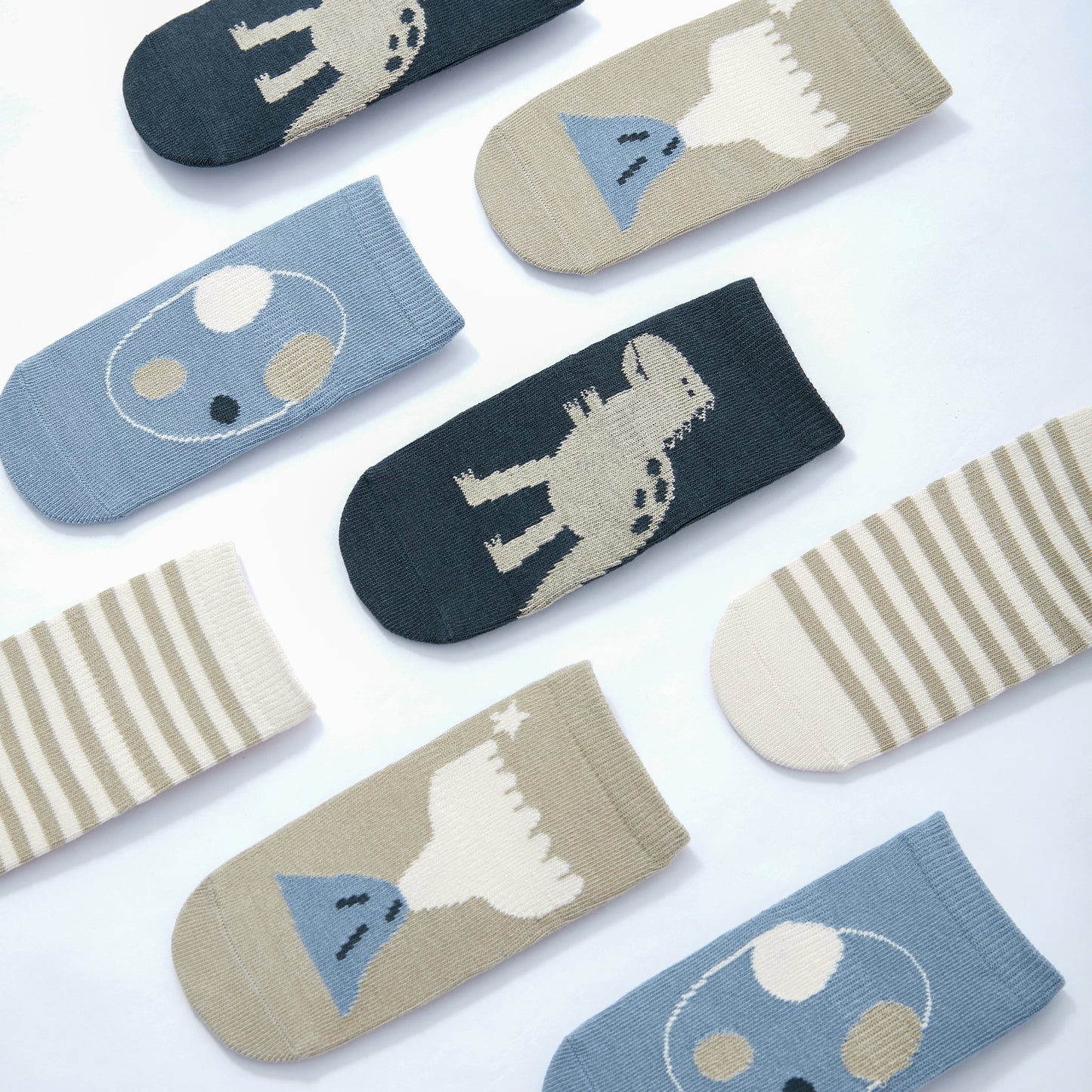 New- Dinosaur- Organic- 4 Pairs of Stay-On Baby & Toddler Non-Slip Socks