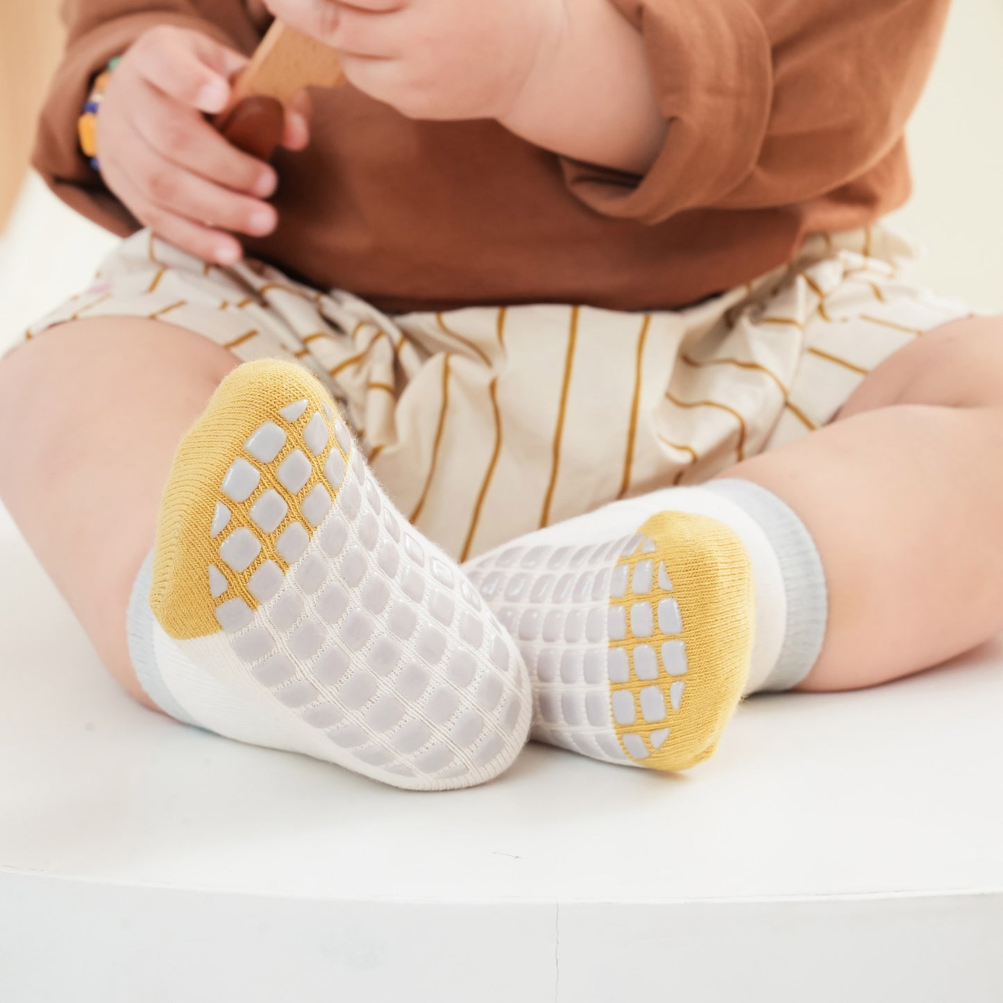 New- Well Done - 4 Pairs of Stay-On Baby & Toddler Non-Slip Socks