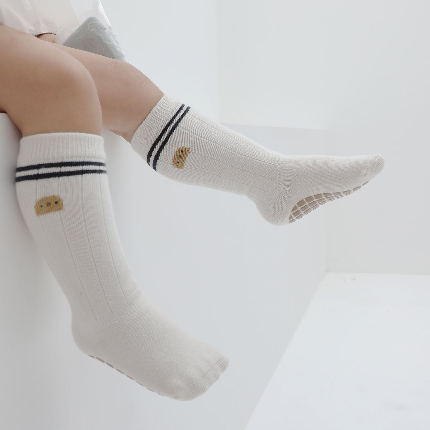 New- Sports Day- 5 Pairs of Stay-On Baby & Toddler Non-Slip Socks