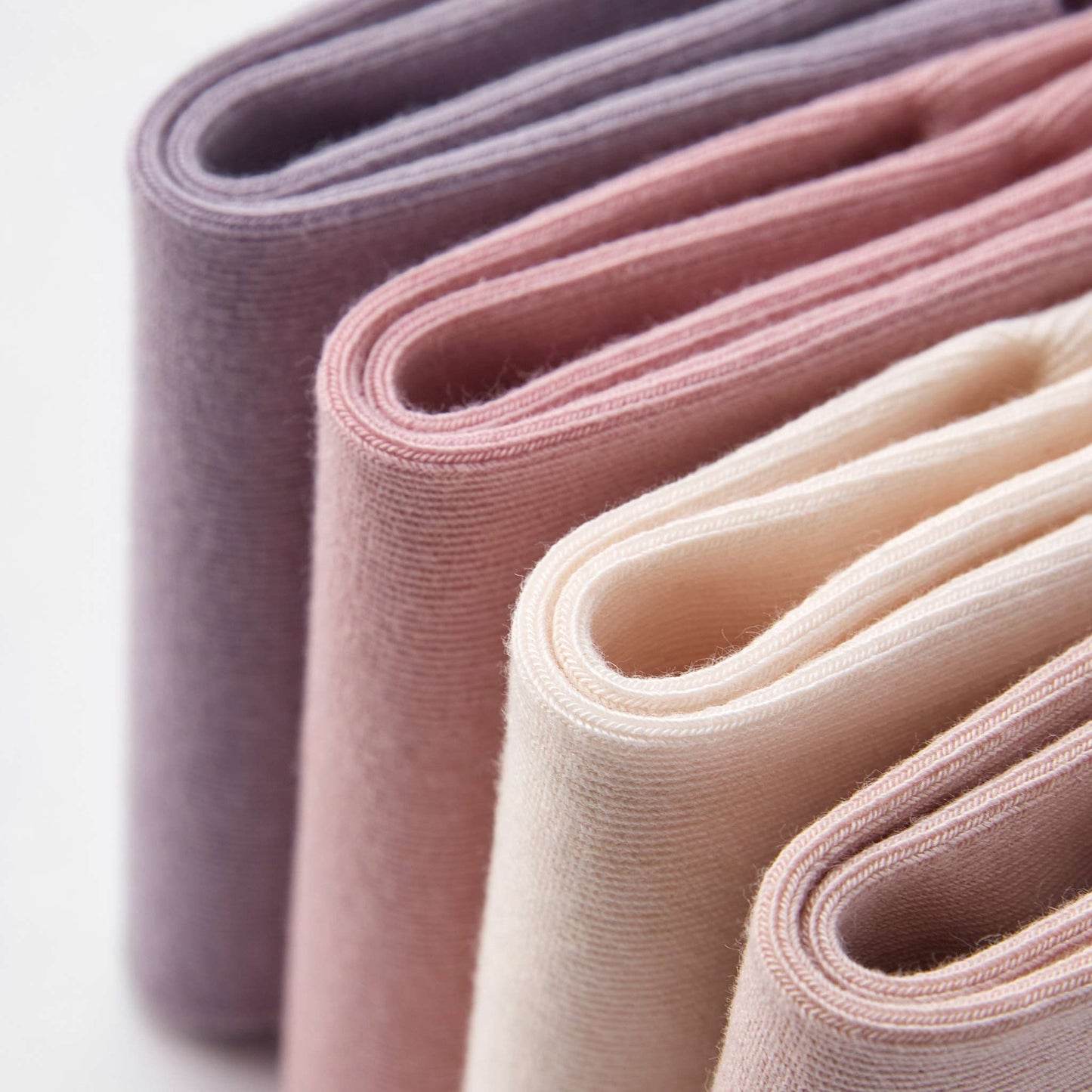 Into The Wild- 4 Pairs of Adult Non-Slip Socks