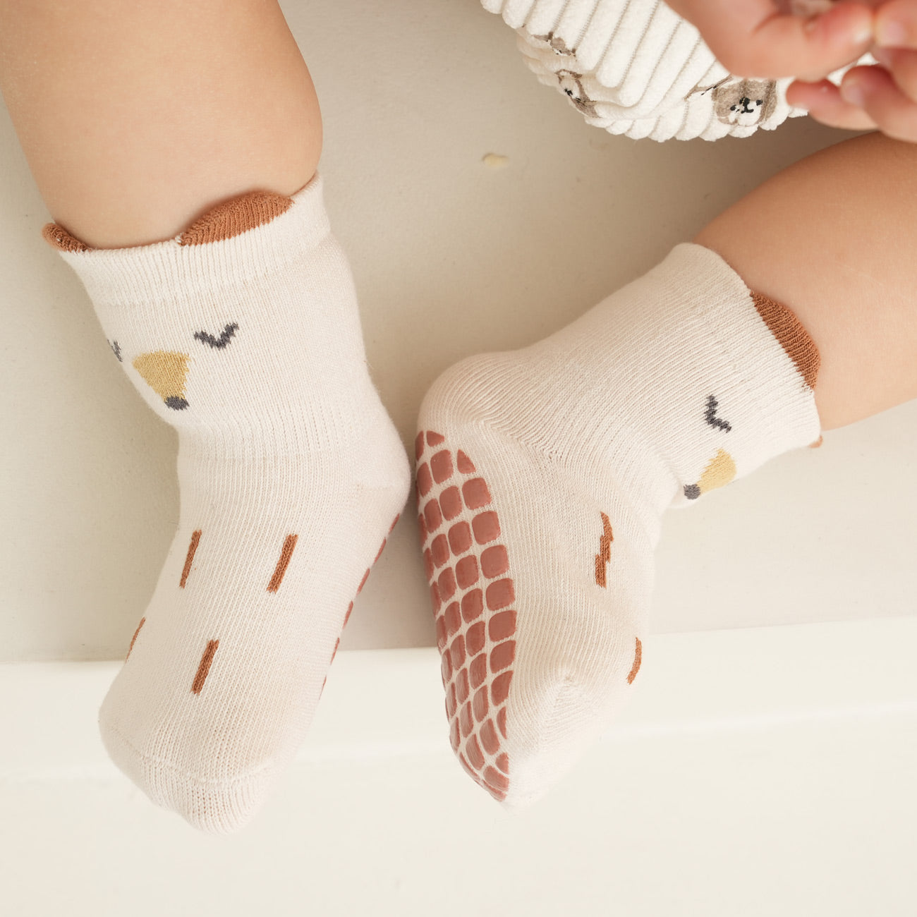 Fox life - 4 Pairs of Stay-On Baby & Toddler Non-Slip Socks
