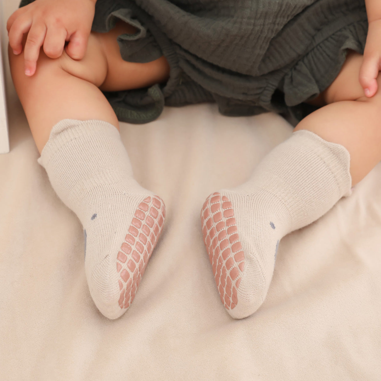 12 Pairs Non-Slip Toddler Socks With Grips for Baby Boys and Girls
